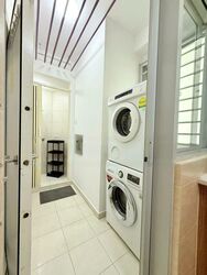 The Lakeshore (D22), Condominium #453846191